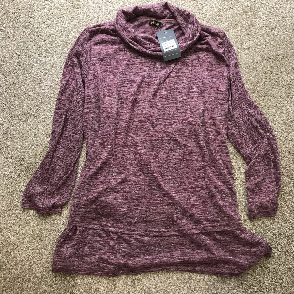 Maroon sweater